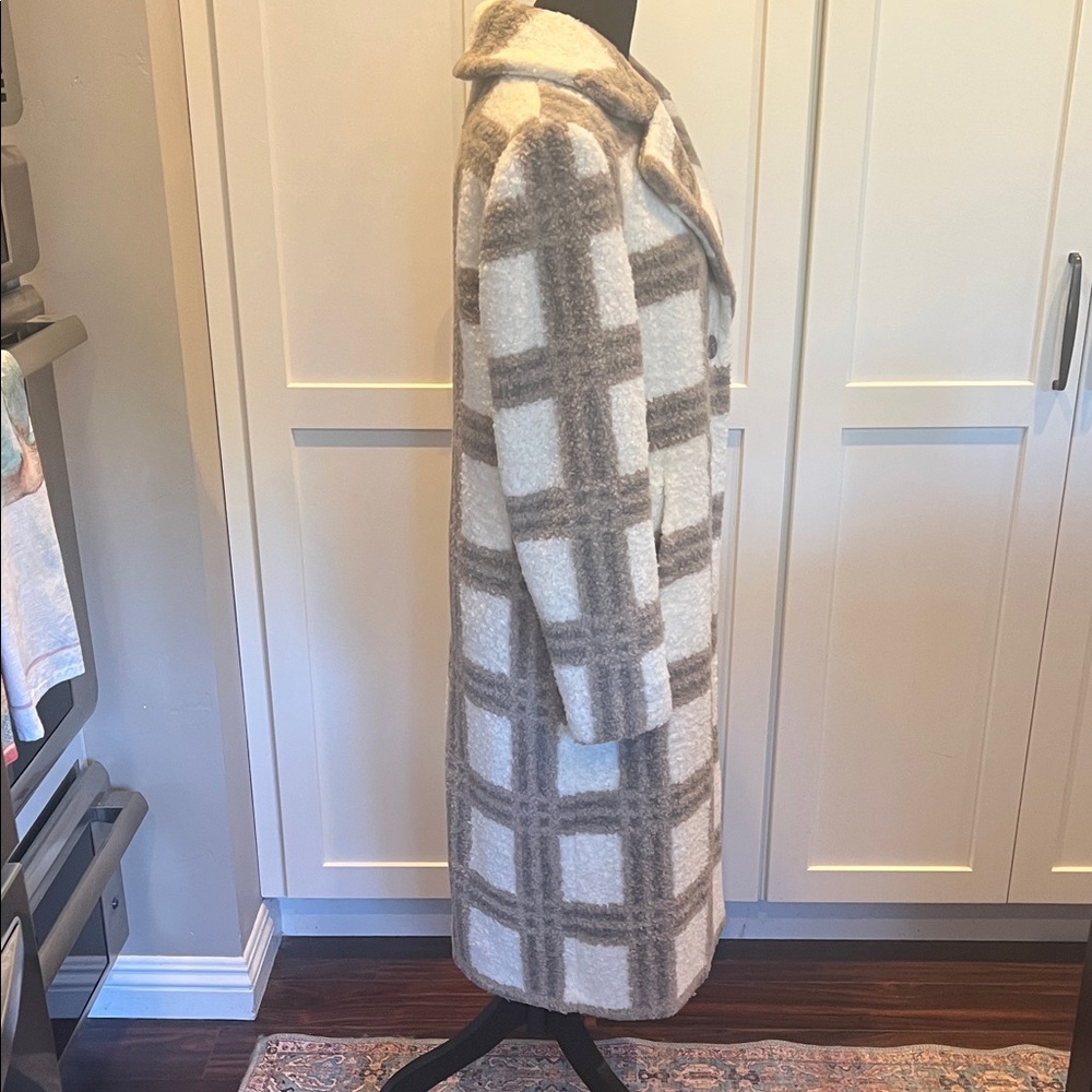 Anthropologie NVLT Tan Teddy Coat – Cream & Tan Windowpane – Size XS – EUC - Picture 7 of 10